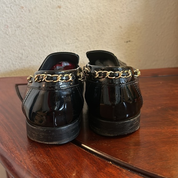Chanel Loafer Size 39 - Picture 4 of 17